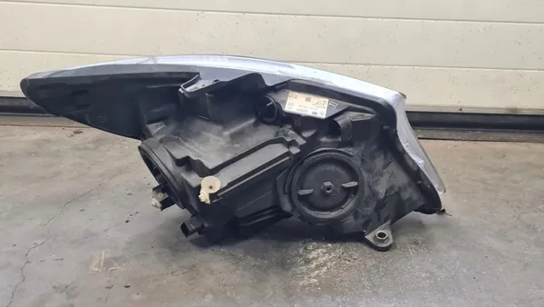 Hella Rechter Koplamp voor Mercedes-Benz Vito/V-Class image 6