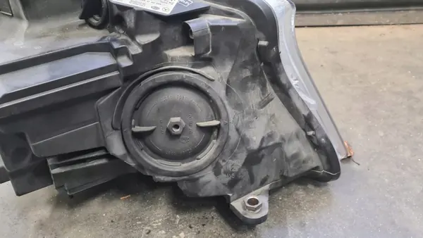 Hella Rechter Koplamp voor Mercedes-Benz Vito/V-Class image 7