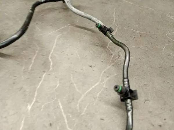 Bränsleåterföring Ford Transit MK7 2.2 TDCi 6c1q-9k022-ag image 5