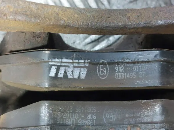 Discos + Pastillas + Pinzas Freno Delantero OEM Citroen C3 image 10