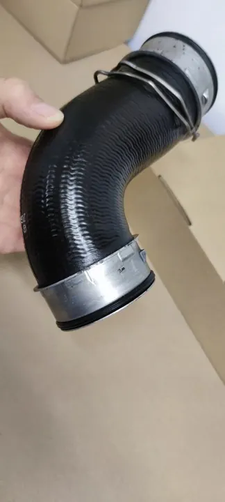 MERCEDES W211 2.2 CDI Luchtpijp image 6