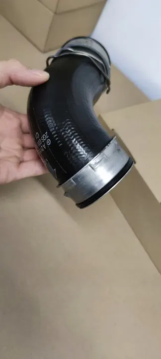 MERCEDES W211 2.2 CDI Luchtpijp image 7