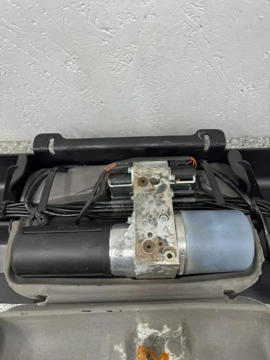 Dak vouwmotor pomp OEM 31367053 Volvo C70 II image 7