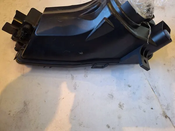 Farol de neblina Volkswagen OE 7C0 941 662 A image 9