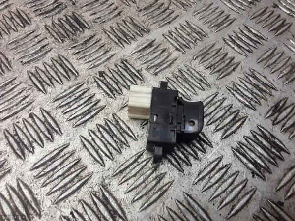 Interruptor Nissan Micra OEM AM-522424 - Usado image 3