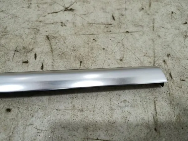 Pilar A Mercedes-Benz EQE 2024 OEM A2947301600 image 8