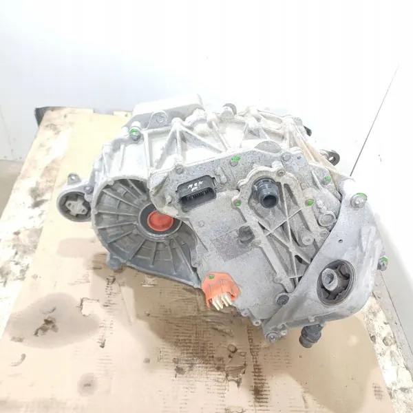 Tesla Model 3 Sähkömoottori OEM 112096010H image 8
