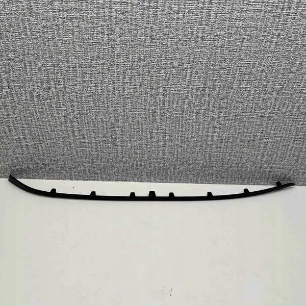 Uusi etupuskurin kansi Audi A3 8V oikea 8V5807534 OEM image 5