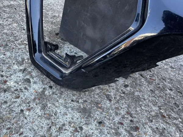 Estrutura da grade dianteira Renault Kadjar OEM 623103685R image 8