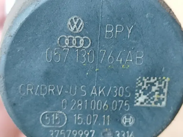 Audi VW 2.0 TDI Rampe d'injection Capteur 03L130089J image 7