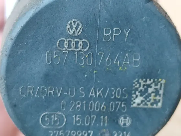 Audi VW 2.0 TDI Rampe d'injection Capteur 03L130089J image 8