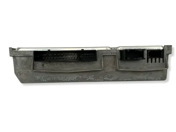 Audi B&O Ljudförstärkare OEM 8t1035223a - Begagnad image 5