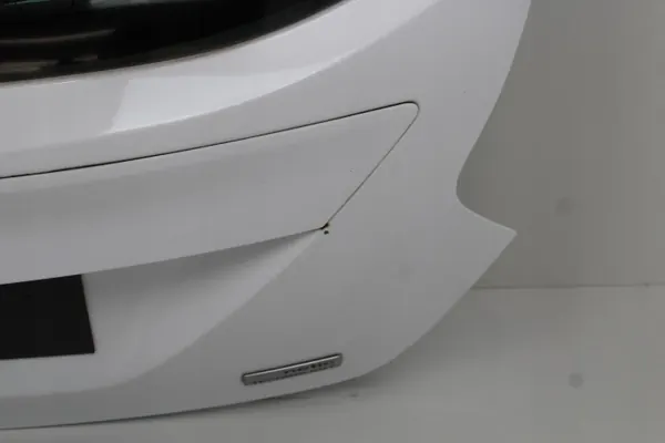 Puerta Trasera Ford Focus MK3 OEM 360213937 Usado image 5
