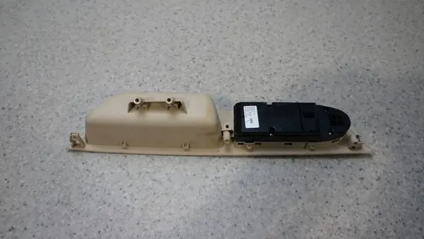 Raam Schakelpaneel BMW 5 E60 E61 9122111 image 4