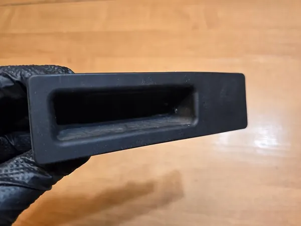 BMW F10 F15 F25 F30 F48 Trunk Release Button 7463161 image 2