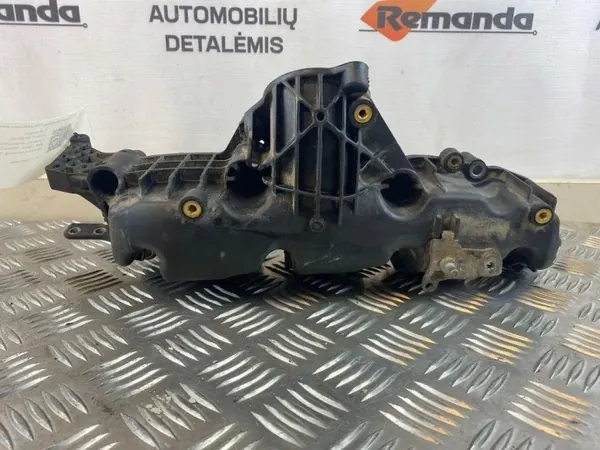 Colector de admisión VW OEM 1030965S04 1.97L Diésel image 4