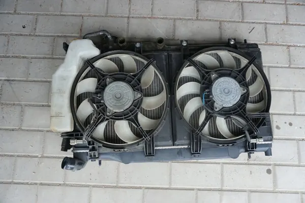 SUBARU FORESTER IV SJ 2013-2018 2.0D Radiador Ventiladores OEM image 3