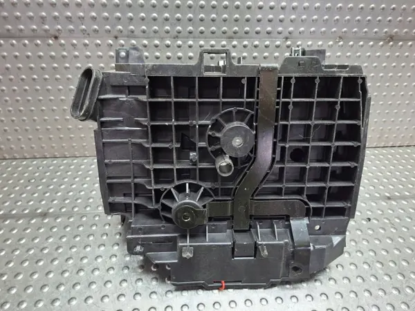 Accubak basis OEM S26301197 voor Renault Trafic III image 5
