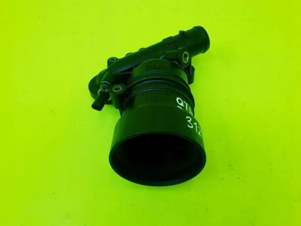 Base de carcasa filtro aceite OEM 059115389T Audi Q7 image 2