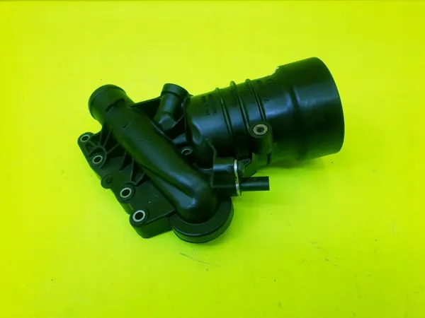 Base de carcasa filtro aceite OEM 059115389T Audi Q7 image 3