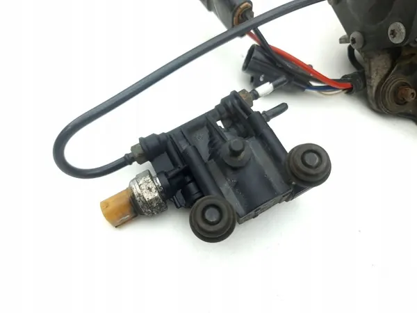 Land Rover Ilmajousitus taka OEM 140726A image 7