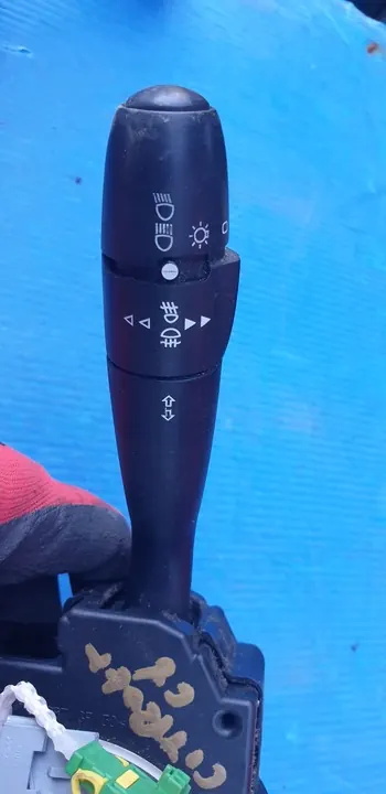 Gecombineerde schakelaar Peugeot 307 Citroen C8 96574694XT image 4