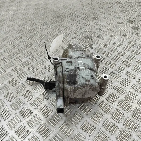 Compressore aria condizionata Toyota Auris Prius Hybrid OE image 2