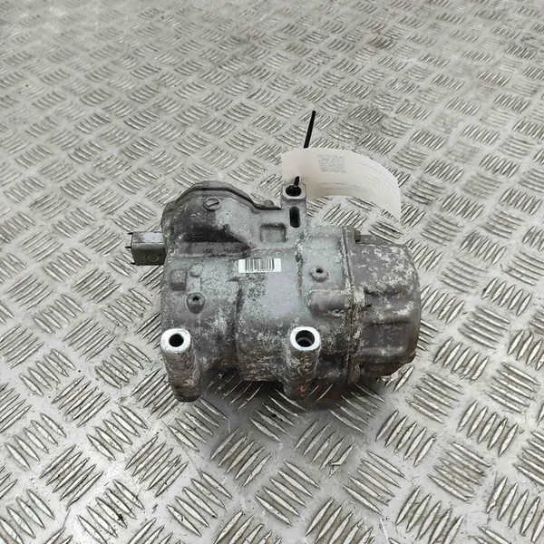 Compressore aria condizionata Toyota Auris Prius Hybrid OE image 3