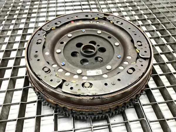 Embreagem Renault Grand Scenic IV 1.3 140CV 123101804R image 2