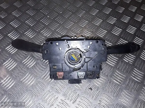 Brytare Peugeot Partner 2014 98062257XT image 4