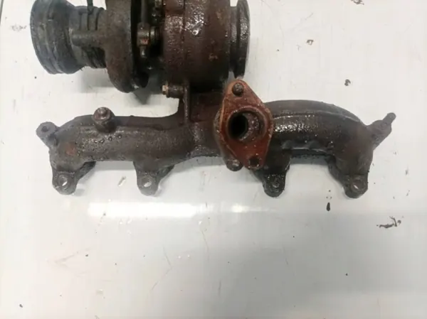 Auspuffkrümmer OEM 2183190 Cadillac CTS 2007 2.8L image 2