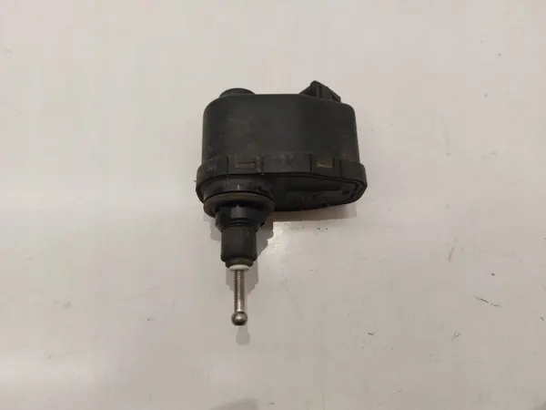 Moteur de réglage phare OEM 321941295 pour VW Passat B3 image 2