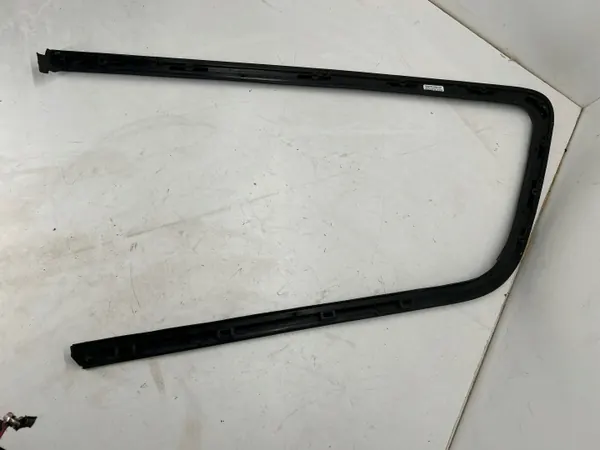 Joint de vitre latérale droit OEM 68497496AB Chrysler Pacifica image 10