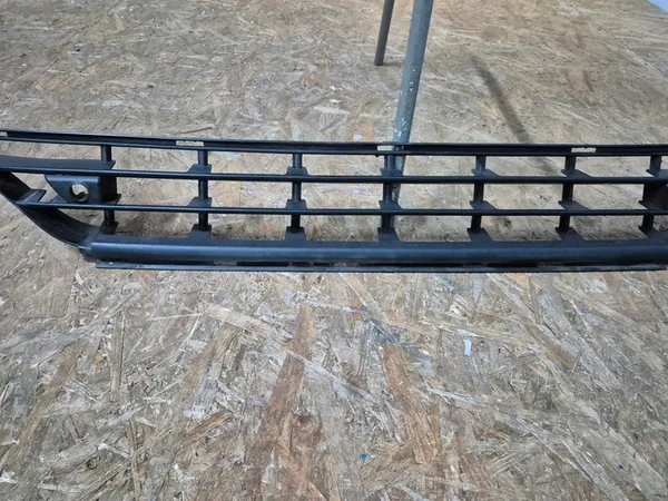 Griglia paraurti anteriore VOLVO XC 60 13-17r OEM 31323775 image 3