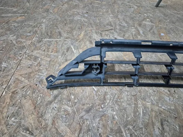 Griglia paraurti anteriore VOLVO XC 60 13-17r OEM 31323775 image 7