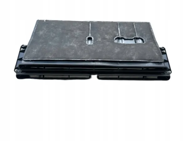 Tesla S Interieurfilterhuis OEM 1079168-00-B image 2