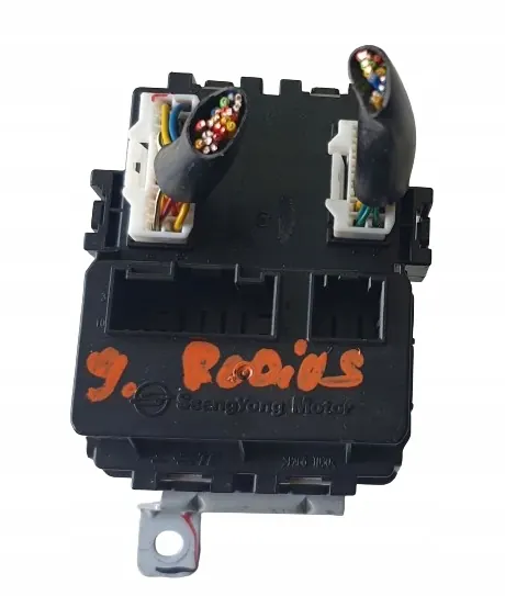 SsangYong Rodius II Ohjausmoduuli OEM 82320-21541 image 2