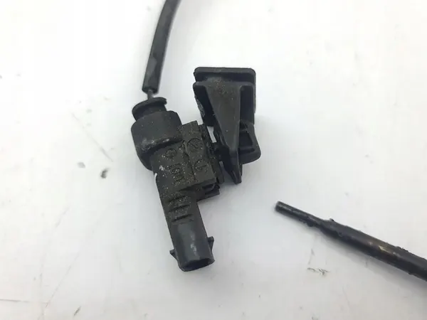 Sensor de temperatura de escape Opel Insignia B 2018 OEM 55497866 image 3