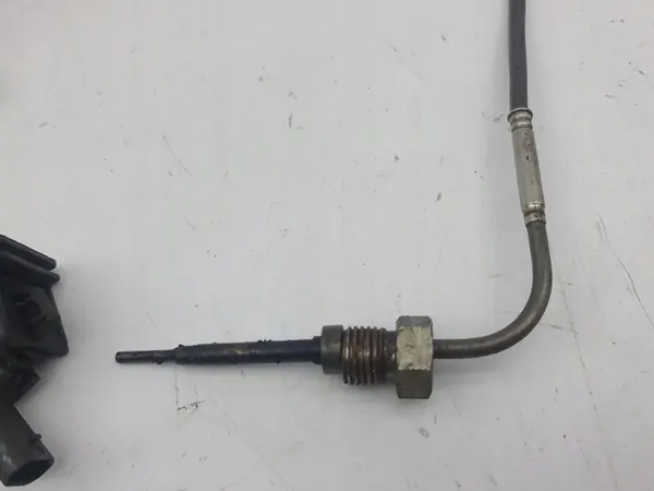 Sensor de temperatura de escape Opel Insignia B 2018 OEM 55497866 image 6