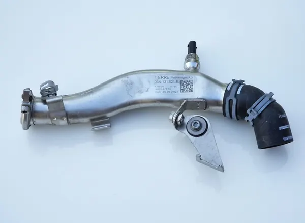 Tubo EGR VW T6.1 03N131521E image 1