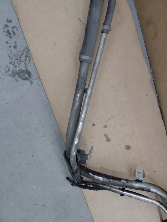 FORD FOCUS MK3 III 2.0 TDCI Fuel Filler Pipe image 6