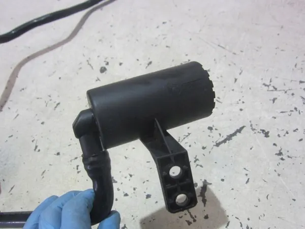 OEM 7333301 aktiivihiilisuodatin BMW X1 F48 B46 F39 image 6