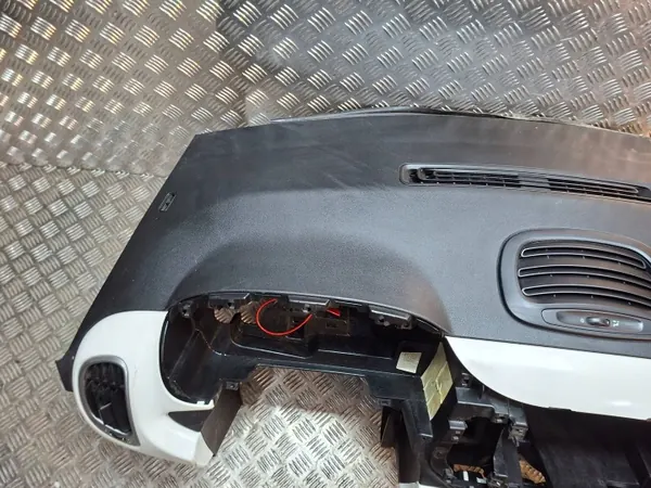 Panneau de console OEM S26282832 pour Fiat 500L 2012- image 4