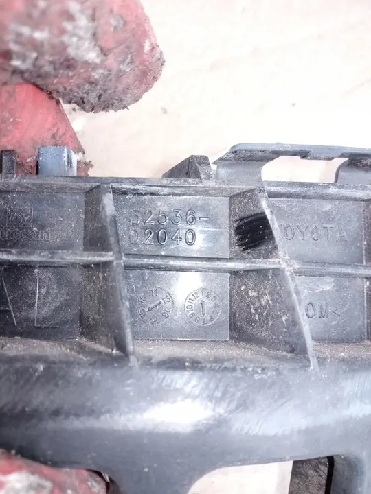 Scivolo paraurti anteriore sinistro Toyota Auris II 13-18 image 6