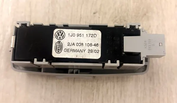 Heckscheibenleuchte Sensor Volkswagen OE 1J0951172D image 4