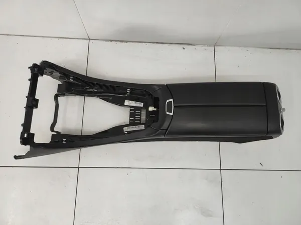 Console central apoio de braço EU Mercedes E-Class W213 Kombi AMG image 2