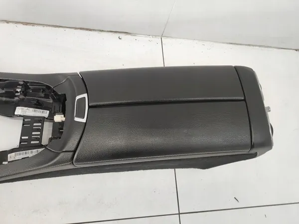Console central apoio de braço EU Mercedes E-Class W213 Kombi AMG image 5