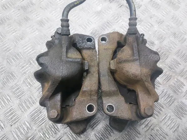 Discos & Pinzas Freno Delantero OEM 546546 Renault Megane image 8