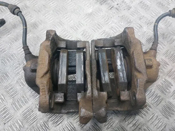 Discos & Pinzas Freno Delantero OEM 546546 Renault Megane image 9