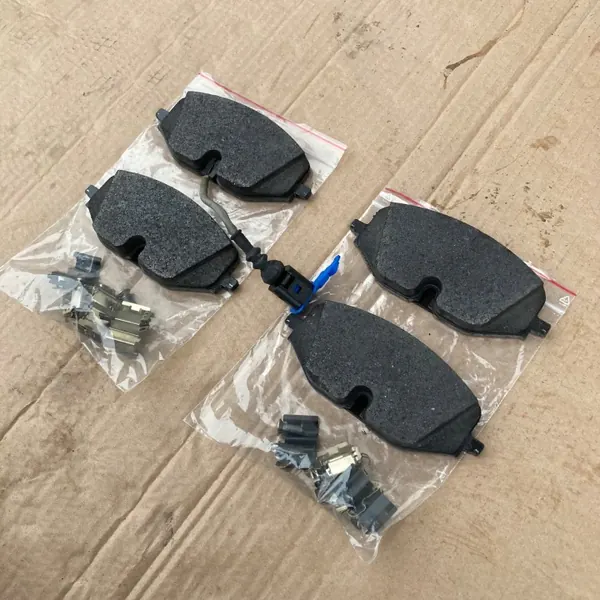 VW Golf 8 Etujarrutulpakat OEM 5WA615115D Sarja image 5